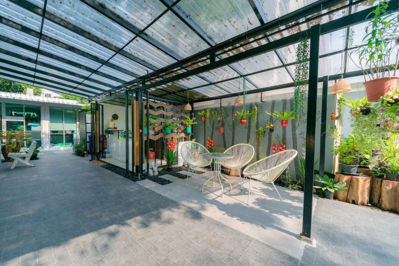 Baansabai Ramaiv Apart otel Bangkok Dış mekan fotoğraf