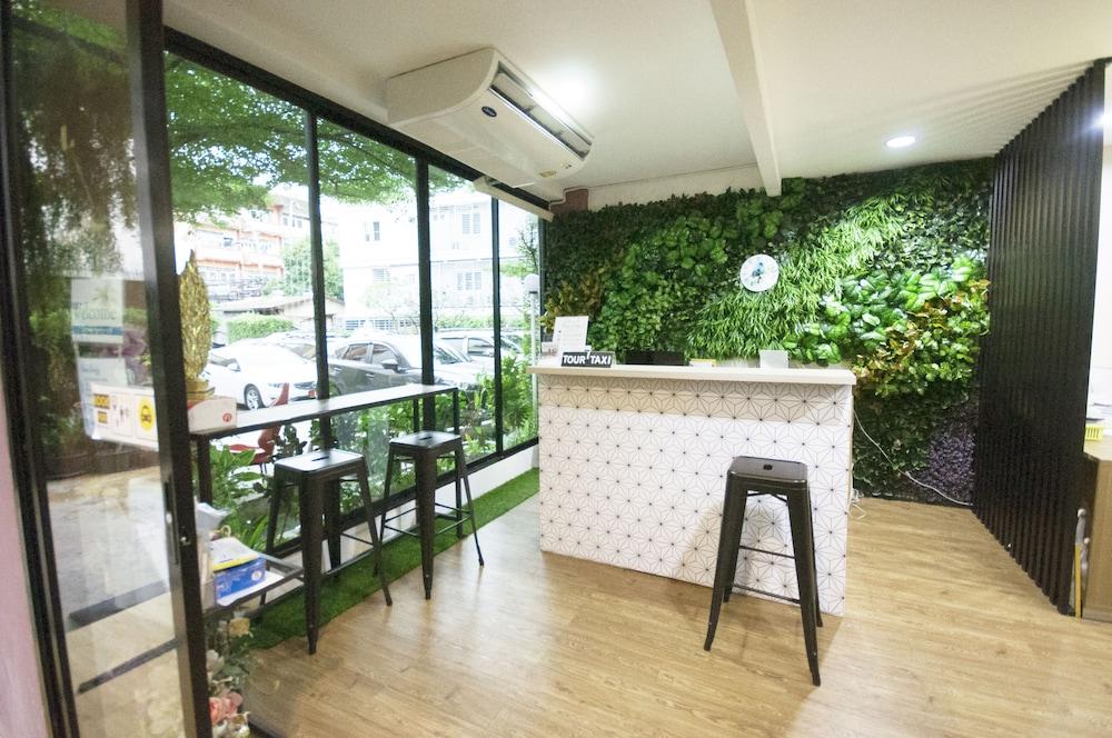 Baansabai Ramaiv Apart otel Bangkok Dış mekan fotoğraf