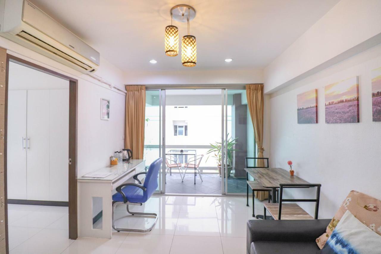 Baansabai Ramaiv Apart otel Bangkok Dış mekan fotoğraf